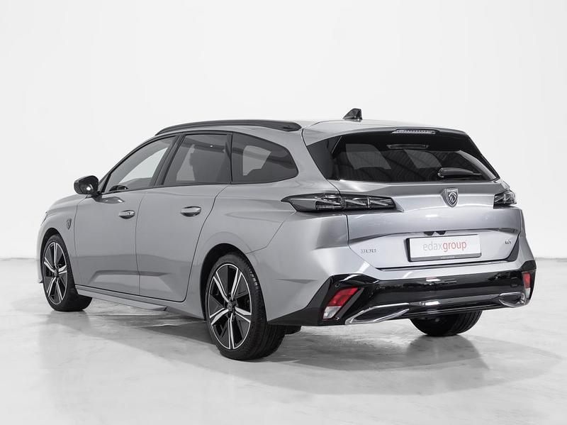 Usado Peugeot 308 SW 131 HP (96 kW) 2024 Cinzento Carrinha
