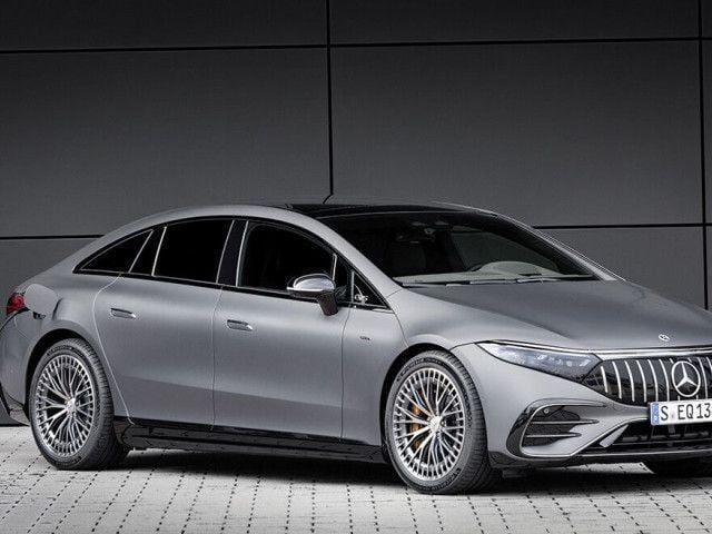 Cinzento Usado 2022 Mercedes EQS 53 AMG AMG Sedan | € 89.000 - Imagem 1/4