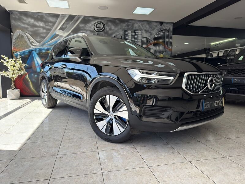 Preto Usado 2020 Volvo XC40 Inscription SUV | € 29.240 (Preço elevado) - Imagem 1/4