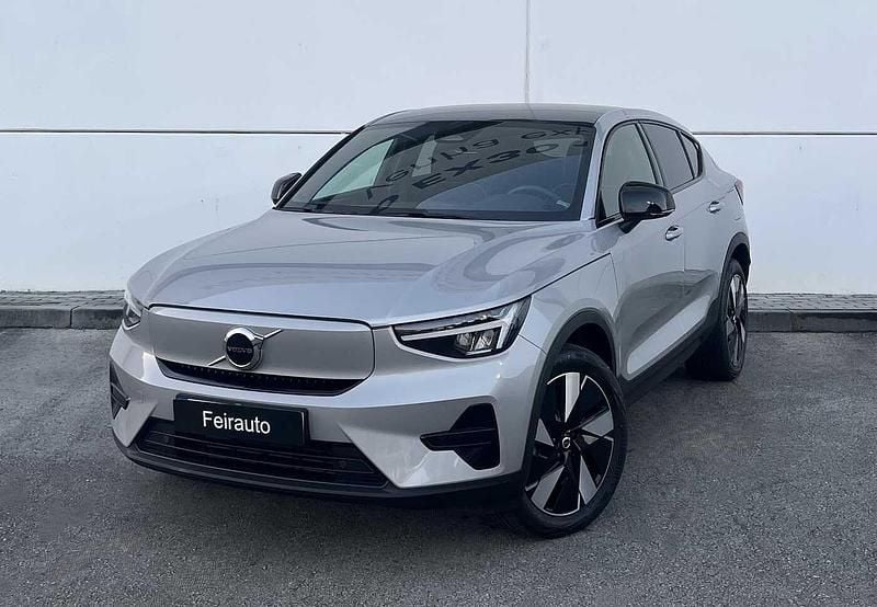 Usado Volvo EC40 184 kW (251 HP) 2024 Prateado SUV