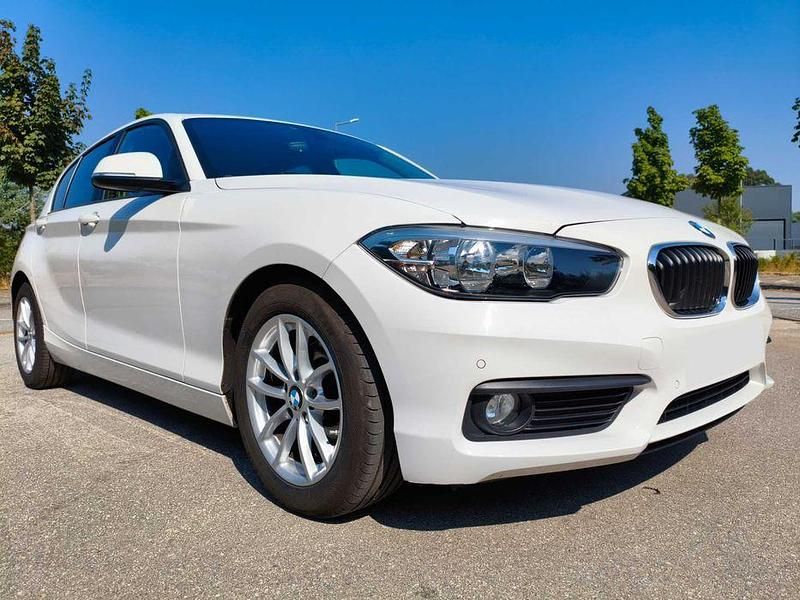 Usado 2015 BMW 116 Efficient Dynamics Citadino | € 12.990 - Imagem 1/4