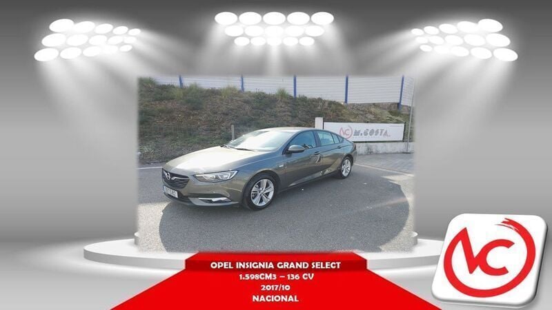 Cinza Usado 2017 Opel Insignia Selective Sedan | € 16.450 (Preço justo) - Imagem 1/4