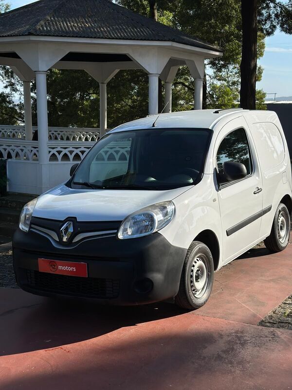 Branco Usado 2017 Renault Kangoo Monovolume | € 9.900 (Preço justo) - Imagem 1/4