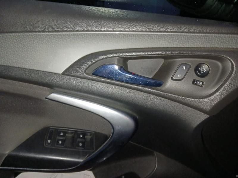 Usado Opel Insignia Sport 130 HP (95 kW) 2014 Carrinha