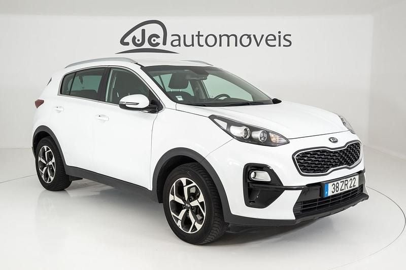 Branco Usado 2019 Kia Sportage Urban SUV | € 20.500 (Preço justo) - Imagem 1/4