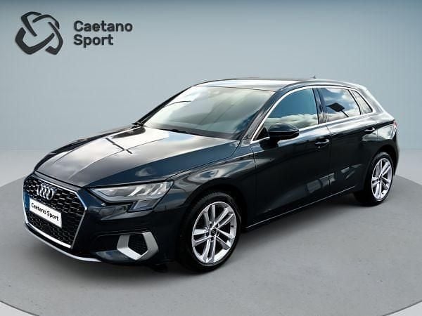 Cinzento Usado 2024 Audi A3 Advanced Carrinha | € 29.490 - Imagem 1/4