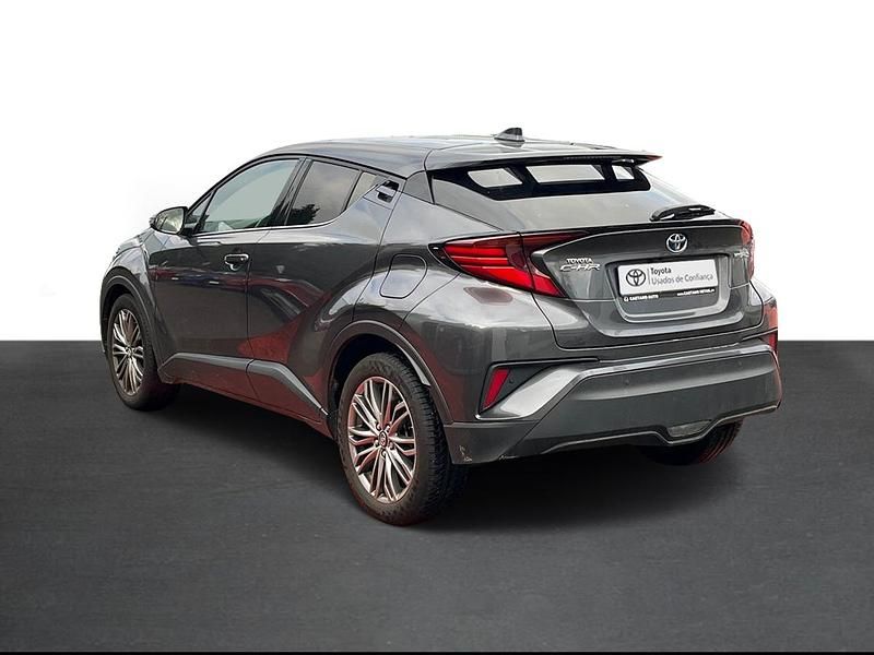 Usado Toyota C-HR 98 HP (72 kW) 2022 Cinza hematite (metalizado) SUV