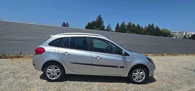Usado 2009 Renault Clio II Carrinha | € 4.500 (Bom preço) - Imagem 1/4