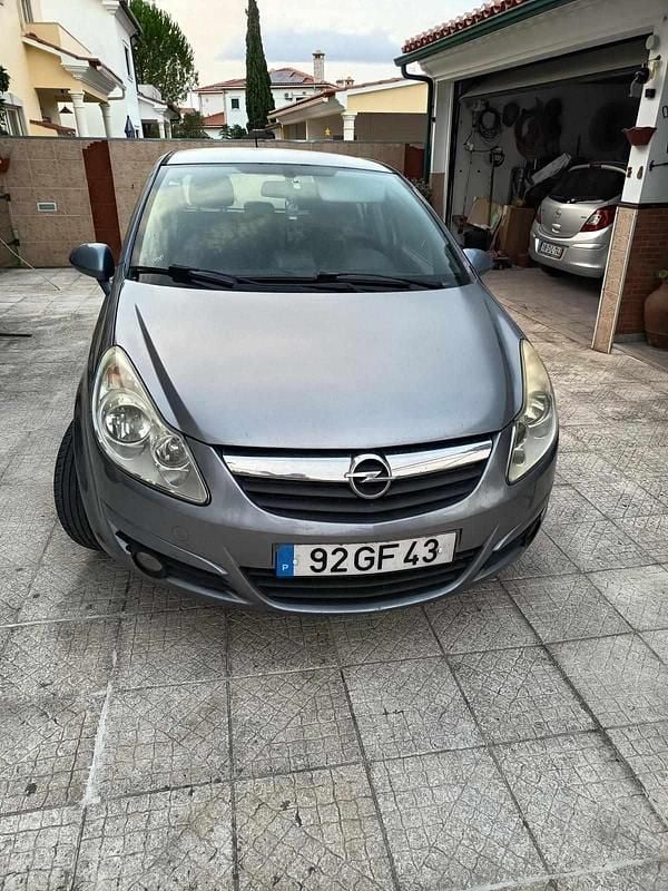 Cinzento Usado 2008 Opel Corsa Citadino | € 4.500 (Super Preço) - Imagem 1/1