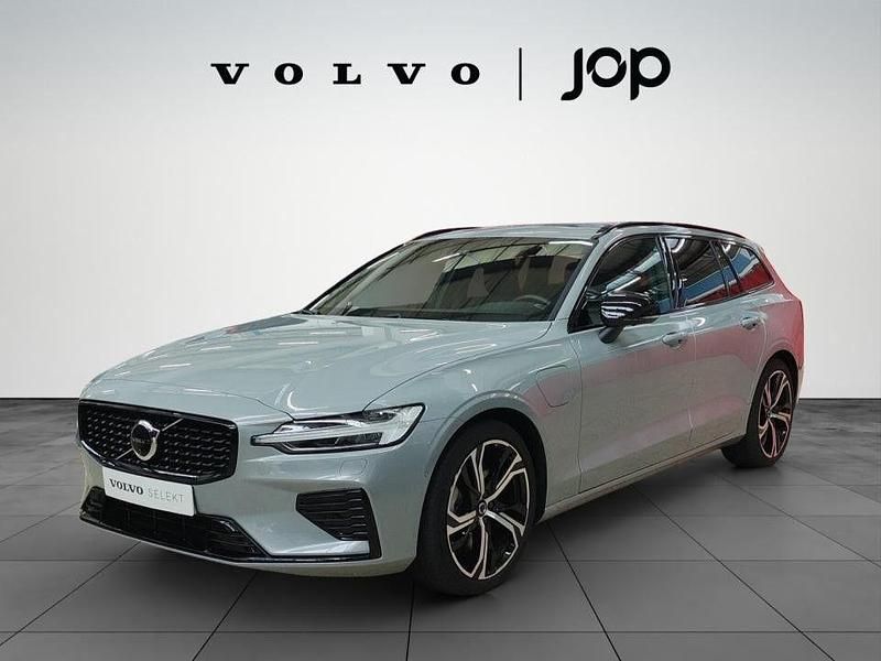 Cinza Usado 2024 Volvo V60 Plus Carrinha | € 49.400 - Imagem 1/4