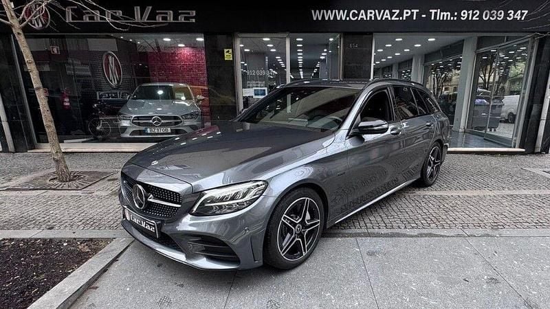 Cinza Usado 2020 Mercedes C300 AMG line Carrinha | € 27.950 (Bom preço) - Imagem 1/4