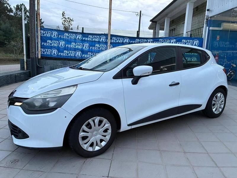 Branco Usado 2014 Renault Clio IV | € 5.900 (Bom preço) - Imagem 1/4
