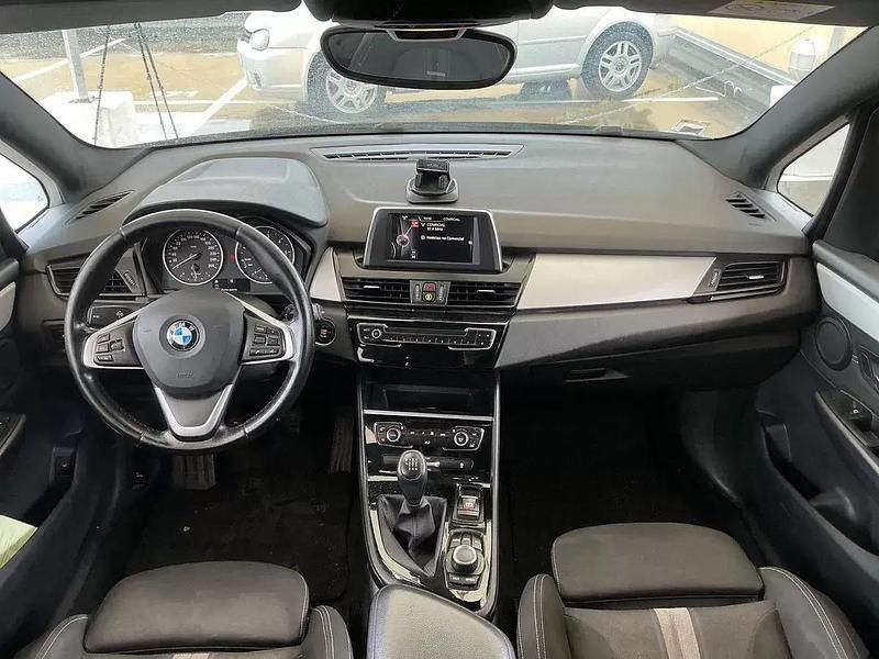 Usado BMW 216 Gran Tourer Sport Line 116 HP (85 kW) 2016 Preto Monovolume