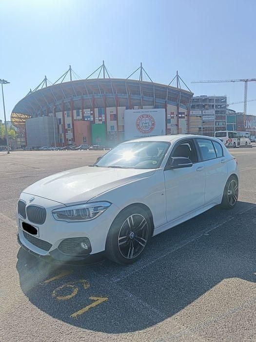 Usado 2015 BMW 118 M Performance Citadino | € 17.750 - Imagem 1/4
