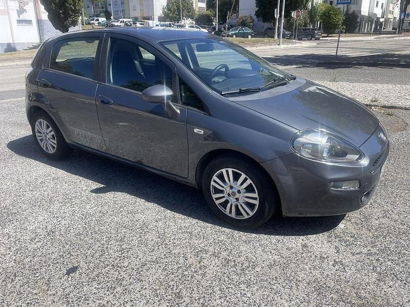 Usado 2014 Fiat Punto Citadino | € 5.400 (Preço justo) - Imagem 1/4