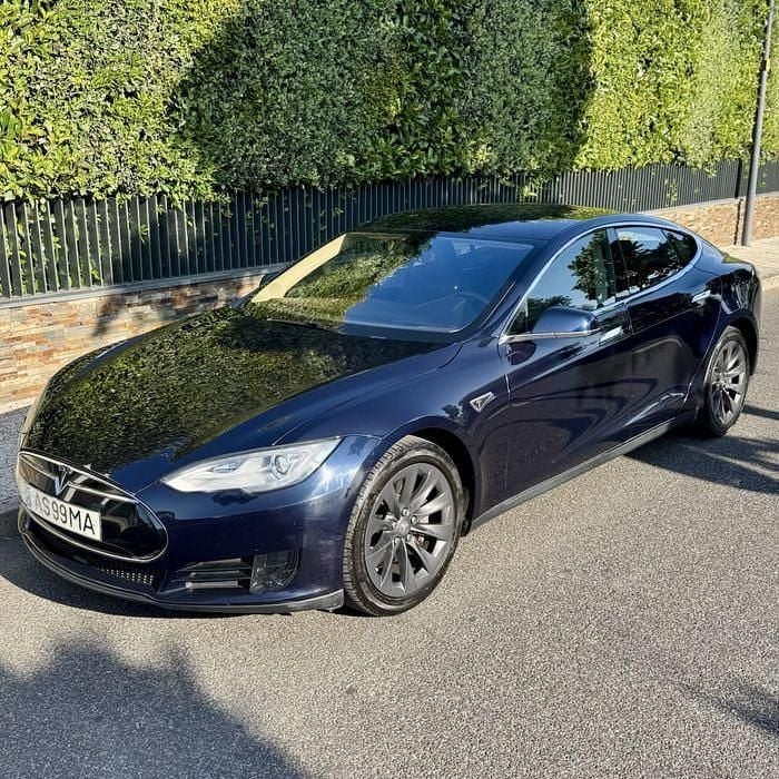 Usado 2014 Tesla Model S Sedan | € 18.950 - Imagem 1/4