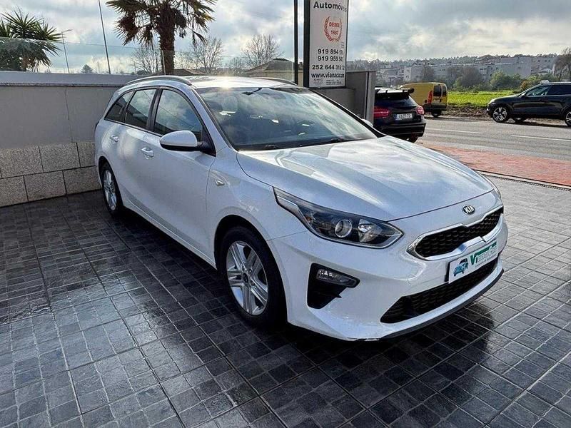 Usado Kia Ceed Sportswagon 116 HP (85 kW) 2019 Branco Carrinha