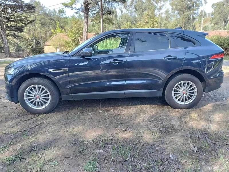 Usado Jaguar F-Pace Prestige 163 HP (119 kW) 2017 Azul SUV