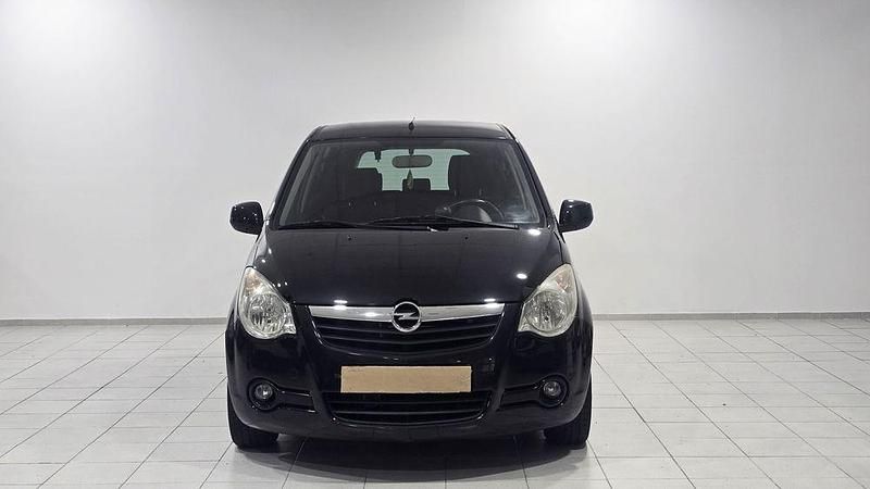 Usado Opel Agila 75 HP (55 kW) 2008 Citadino