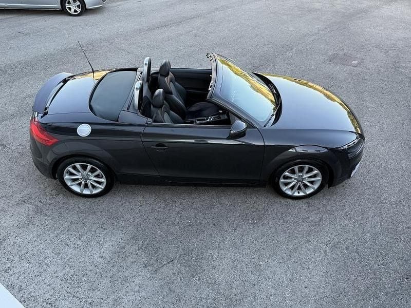 Usado Audi TT 211 HP (155 kW) 2011 Cinza Cabrios