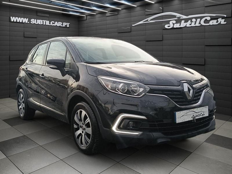 Usado Renault Captur 90 HP (66 kW) 2019 Preto SUV