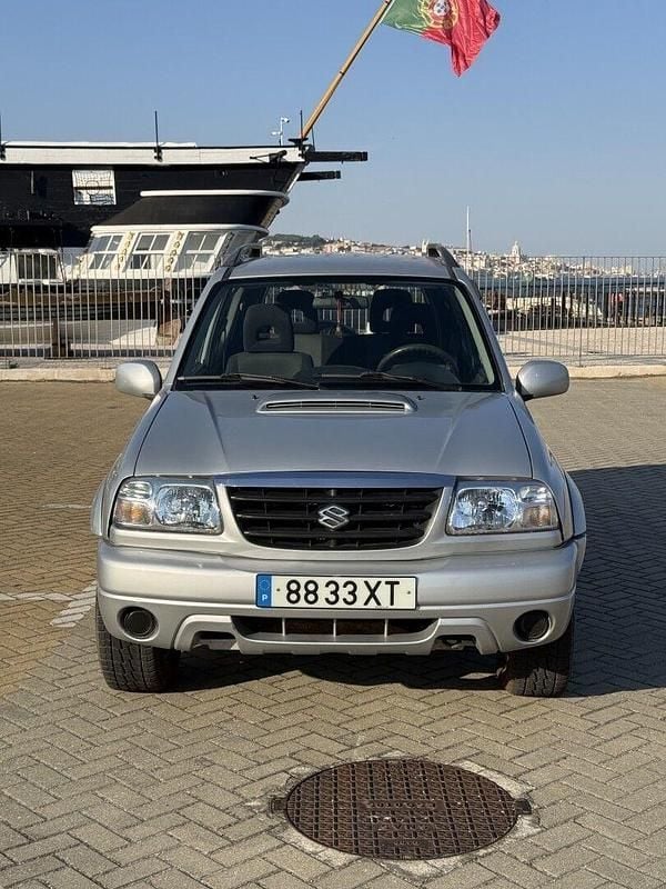 Usado Suzuki Grand Vitara 109 HP (80 kW) 2004 Cinza SUV