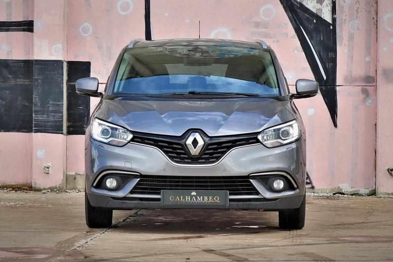 Usado Renault Grand Scénic IV Dynamique 110 HP (80 kW) 2019 Cinzento Monovolume