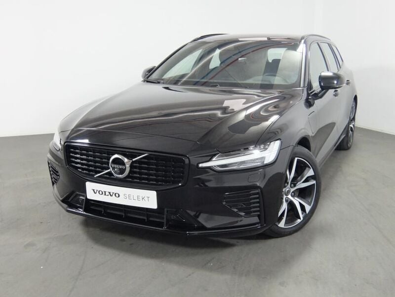 Preto Usado 2021 Volvo V60 R-Design Carrinha | € 35.900 - Imagem 1/4