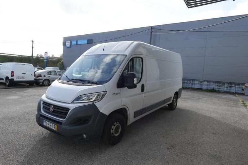 Usado Fiat Ducato 131 HP (96 kW) 2017 Branco Van