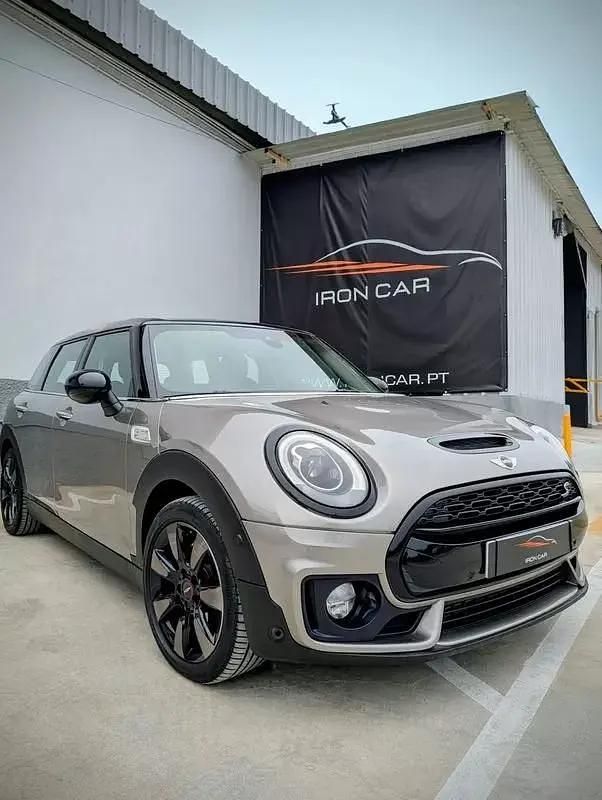 Cinza antracite Usado 2016 Mini Cooper SD Clubman Carrinha | € 18.900 - Imagem 1/4