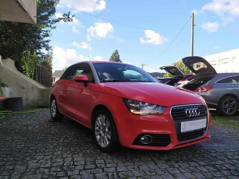 Usado Audi A1 90 HP (66 kW) 2012 Vermelho Citadino