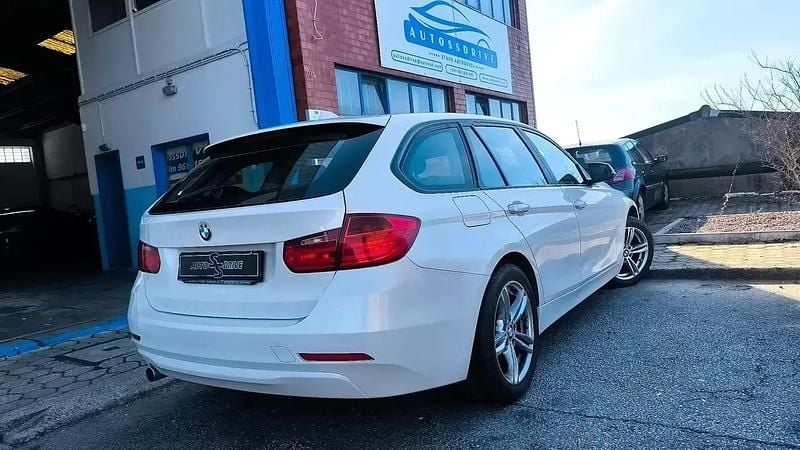 Usado BMW 318 Luxury Line 143 HP (105 kW) 2015 Branco Carrinha