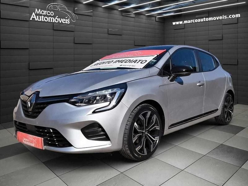 Cinza Usado 2020 Renault Clio V Intens Citadino | € 14.250 (Preço justo) - Imagem 1/4