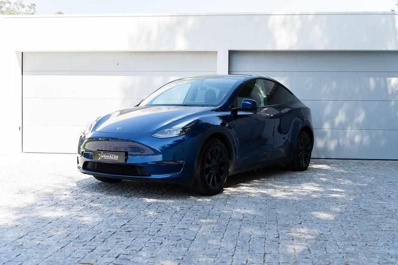Azul Usado 2022 Tesla Model Y SUV | € 36.990 (Preço justo) - Imagem 1/4