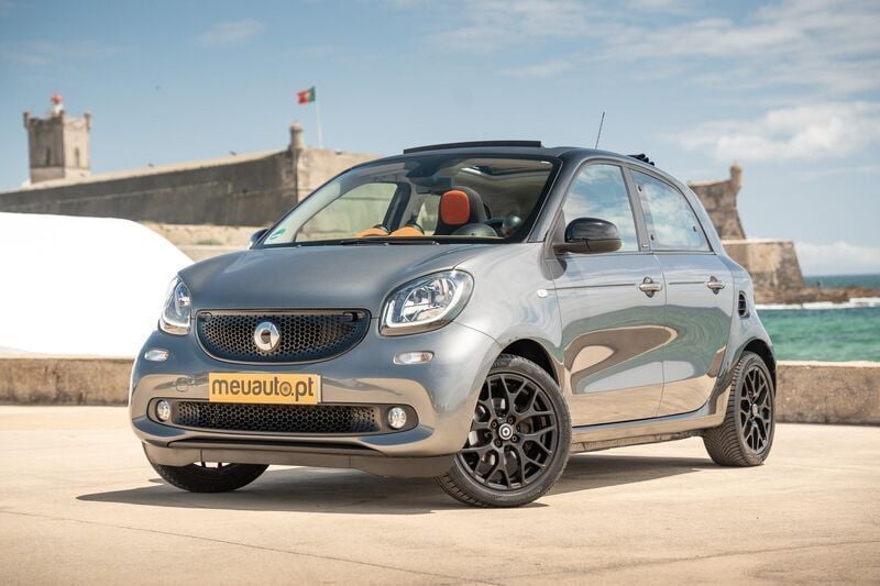 Cinza Usado 2015 Smart ForFour Passion Cabrios | € 10.990 - Imagem 1/4