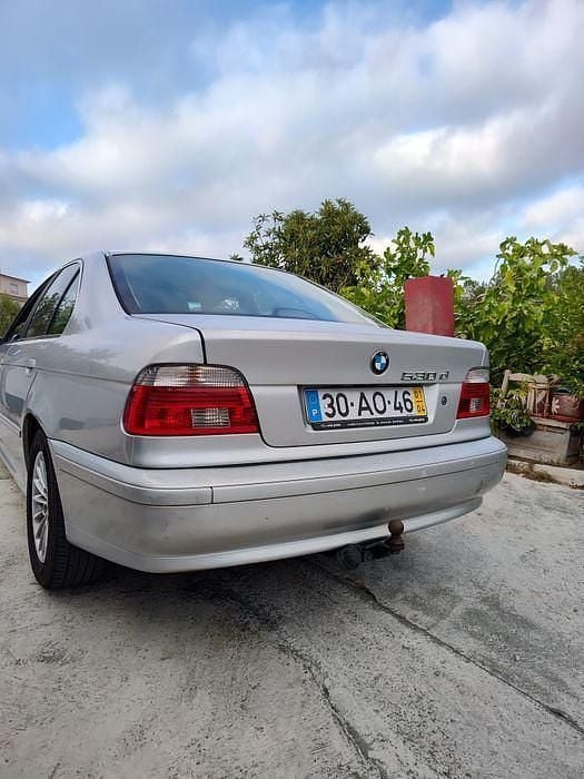 Usado 2001 BMW 530 Sedan | € 4.500 - Imagem 1/4