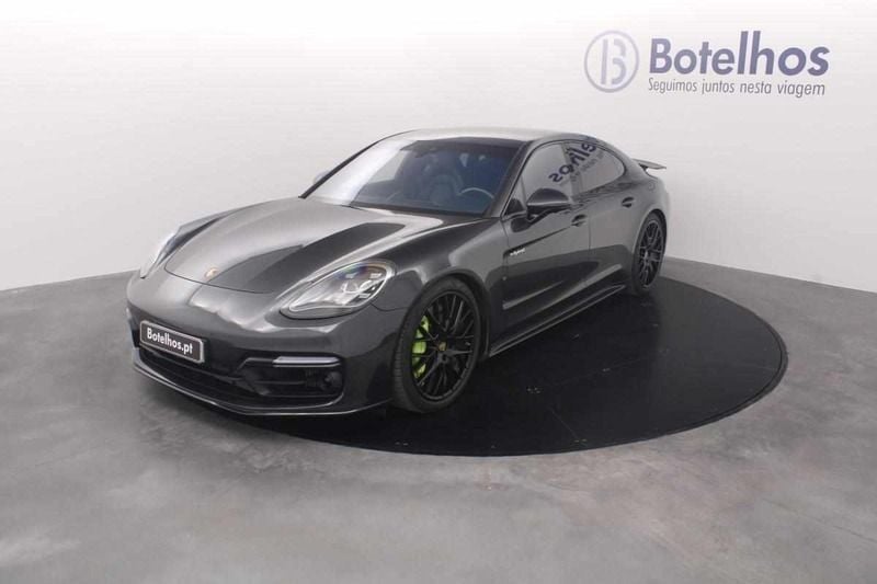 Usado Porsche Panamera 680 HP (500 kW) 2017 Cinzento Sedan