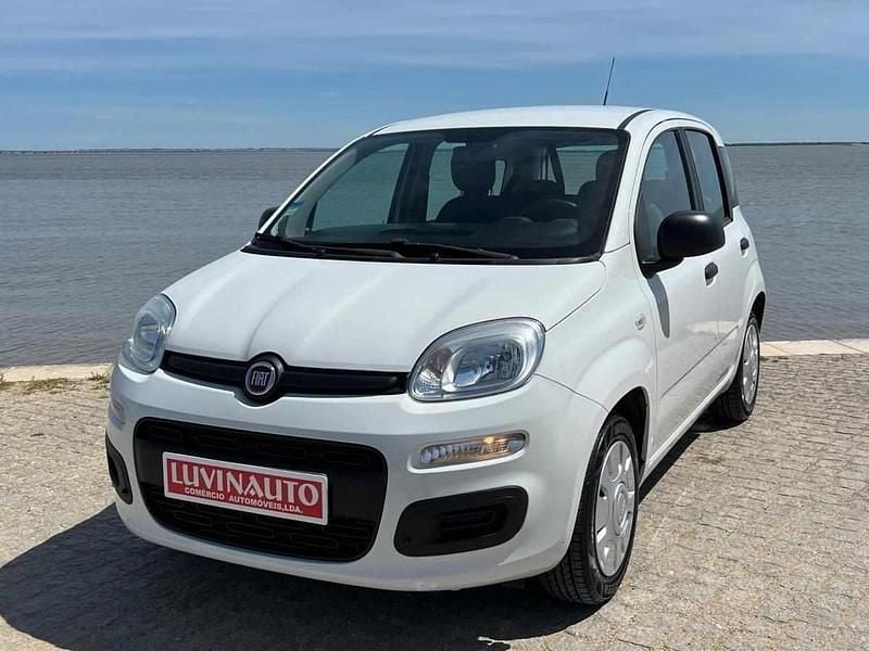 Branco Usado 2019 Fiat Panda Lounge Citadino | € 9.500 (Preço justo) - Imagem 1/4