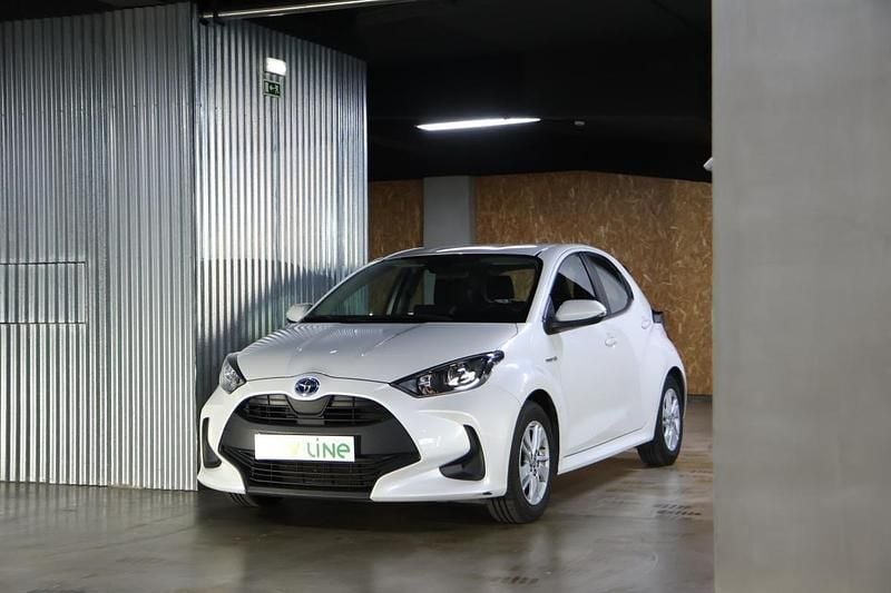 Branco Usado 2021 Toyota Yaris Hybrid | € 19.990 (Preço justo) - Imagem 1/2