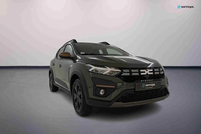 Cinzento Novo 2025 Dacia Sandero Extreme Citadino | € 19.640 - Imagem 1/4