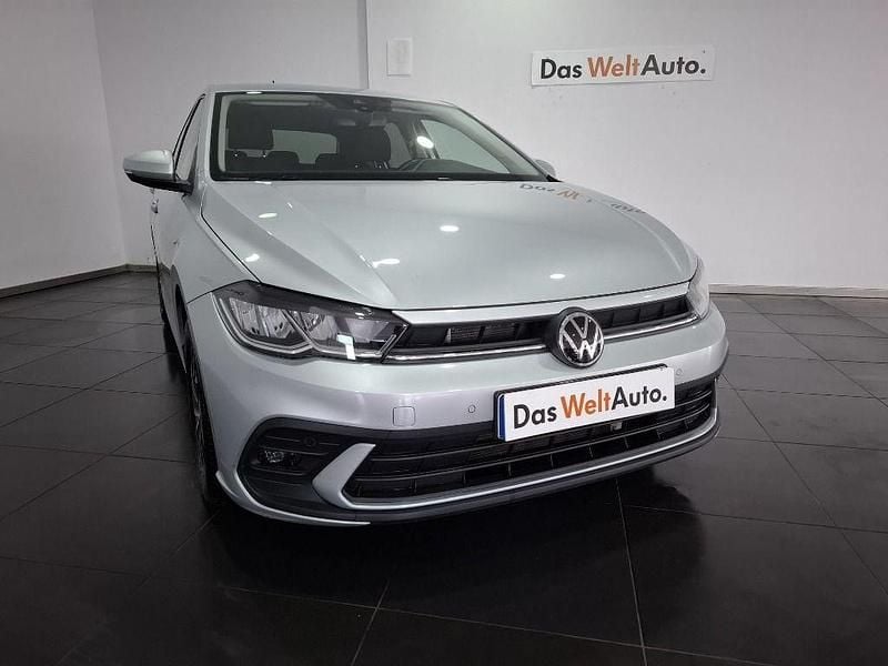 Usado VW Polo 95 HP (69 kW) 2024 Cinzento Citadino