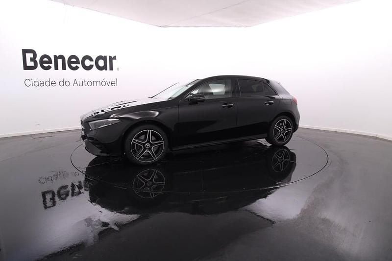 Preto Usado 2023 Mercedes A250 Advanced Plus Sedan | € 35.900 (Super Preço) - Imagem 1/4