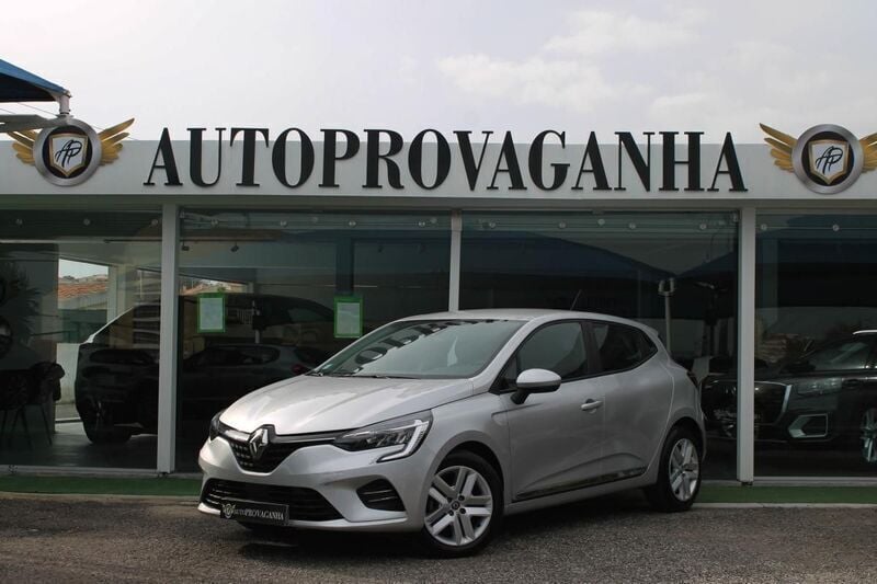 Cinza Usado 2022 Renault Clio V Evolution | € 16.450 (Preço justo) - Imagem 1/4