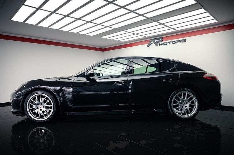 Usado Porsche Panamera 250 HP (183 kW) 2012 Preto Citadino
