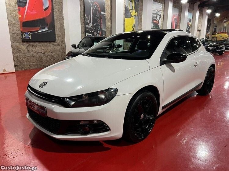 Branco Usado 2010 VW Scirocco Coupé | € 9.990 (Preço justo) - Imagem 1/1