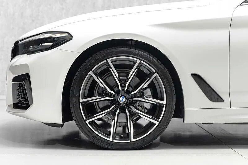 Usado BMW 520 Comfort Edition 190 HP (139 kW) 2022 Branco Carrinha