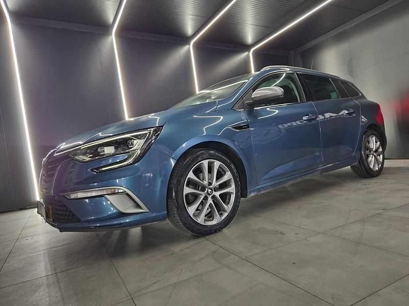 Usado Renault Mégane IV 110 HP (80 kW) 2017 Azul Carrinha