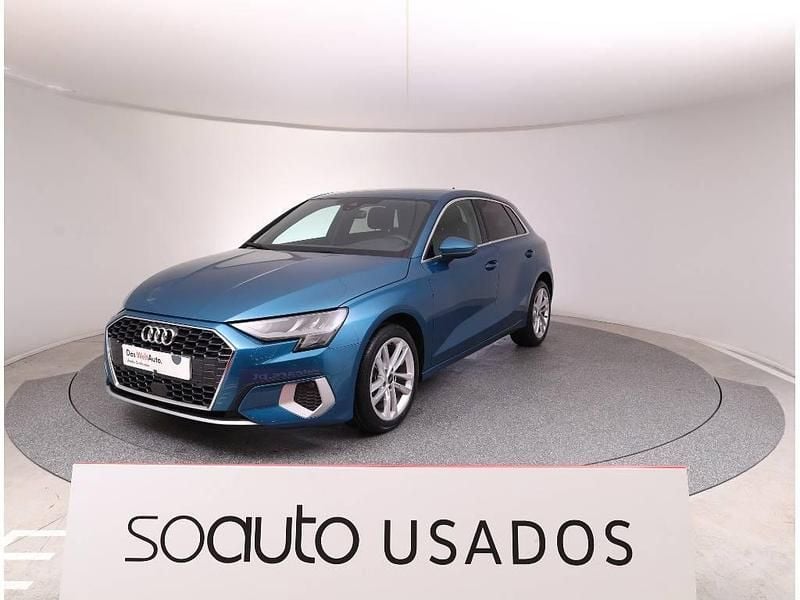 Azul rei metalizado Usado 2022 Audi A3 Advanced | € 20.490 (Super Preço) - Imagem 1/4