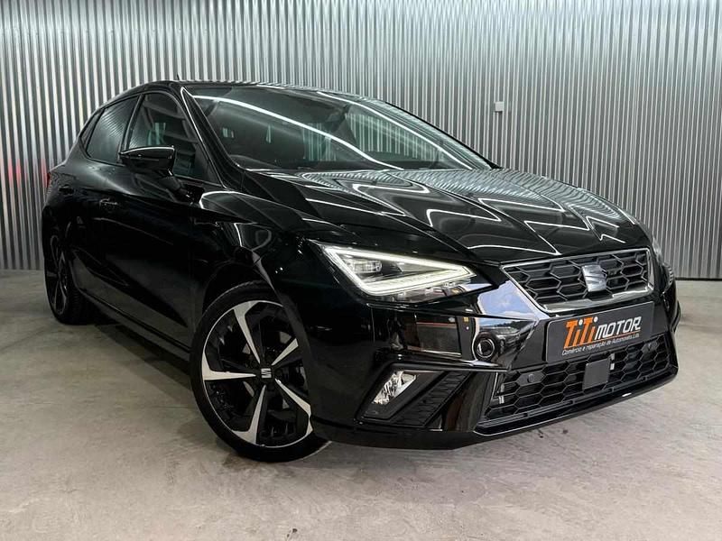 Usado Seat Ibiza 110 HP (80 kW) 2023 Preto Citadino