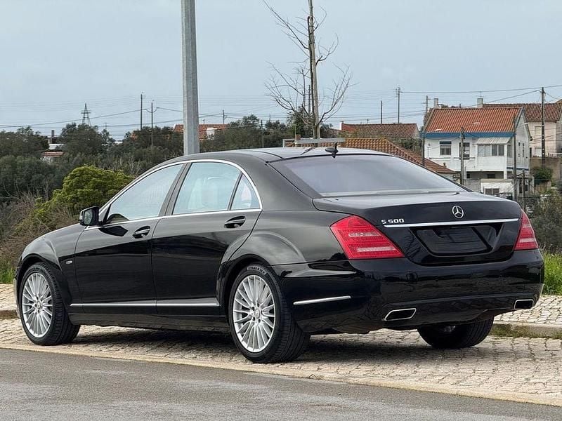 Usado Mercedes S500 435 HP (319 kW) 2011 Sedan